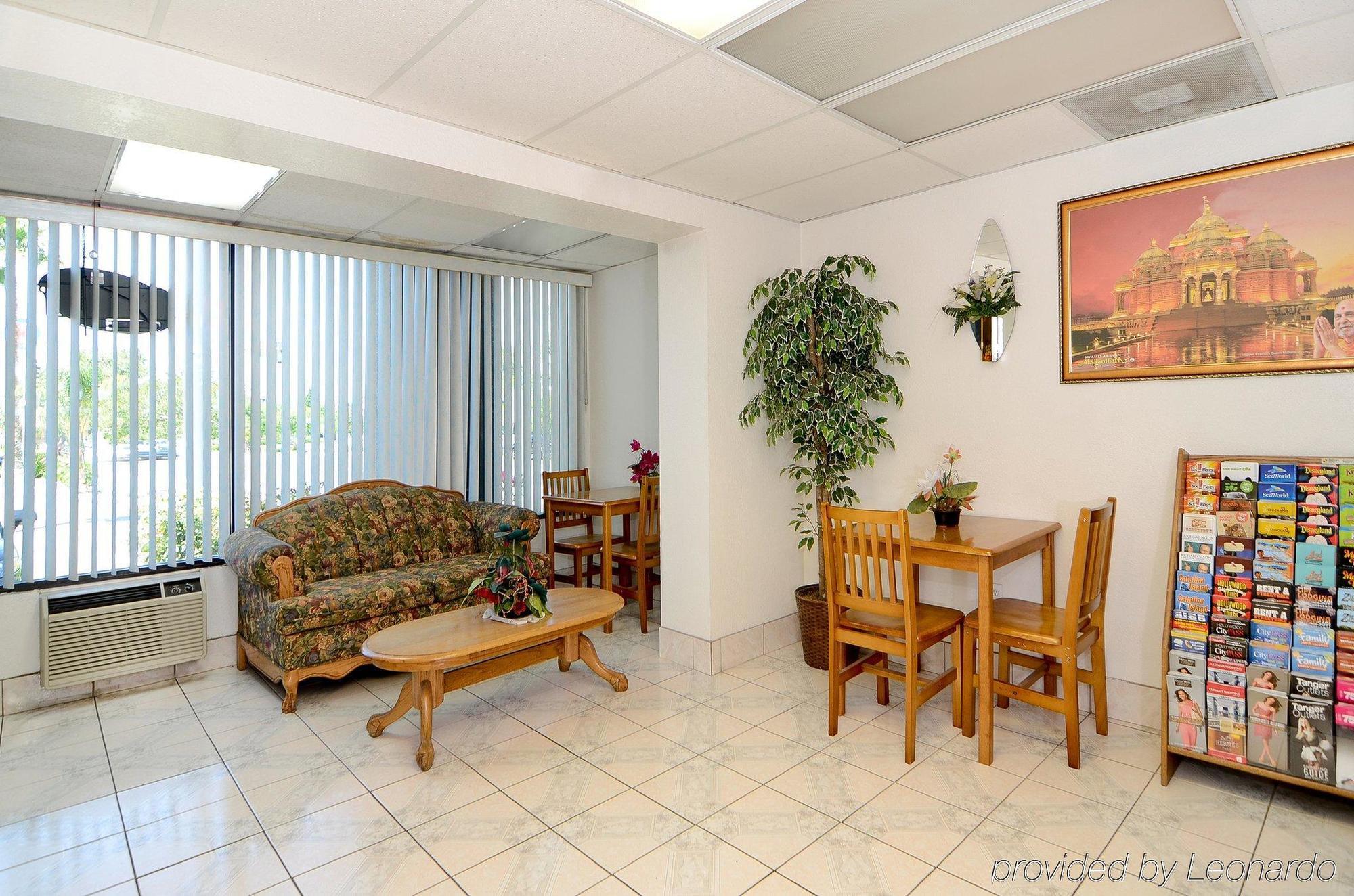 Americas Best Value Inn Corona Dalaman gambar